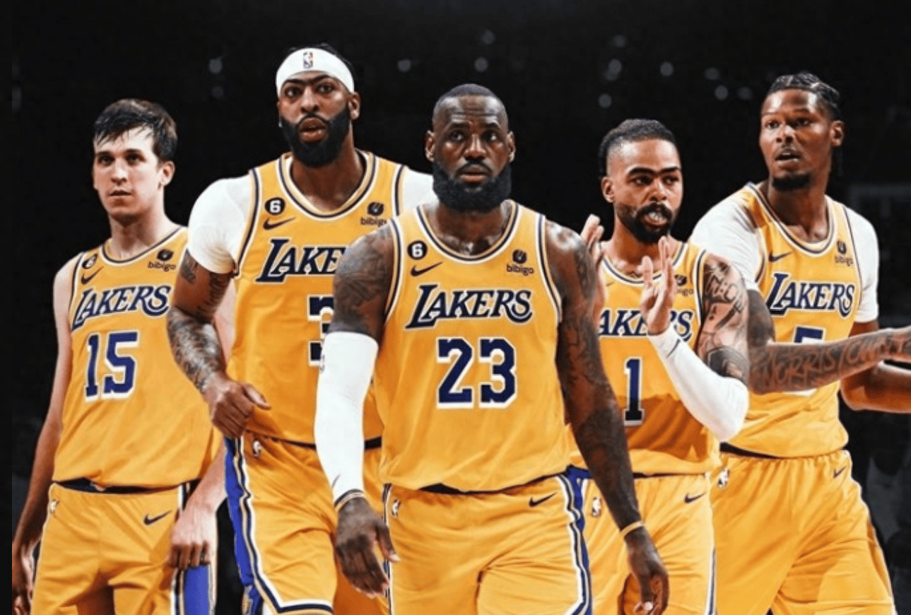 降低更衣室 降低更衣室