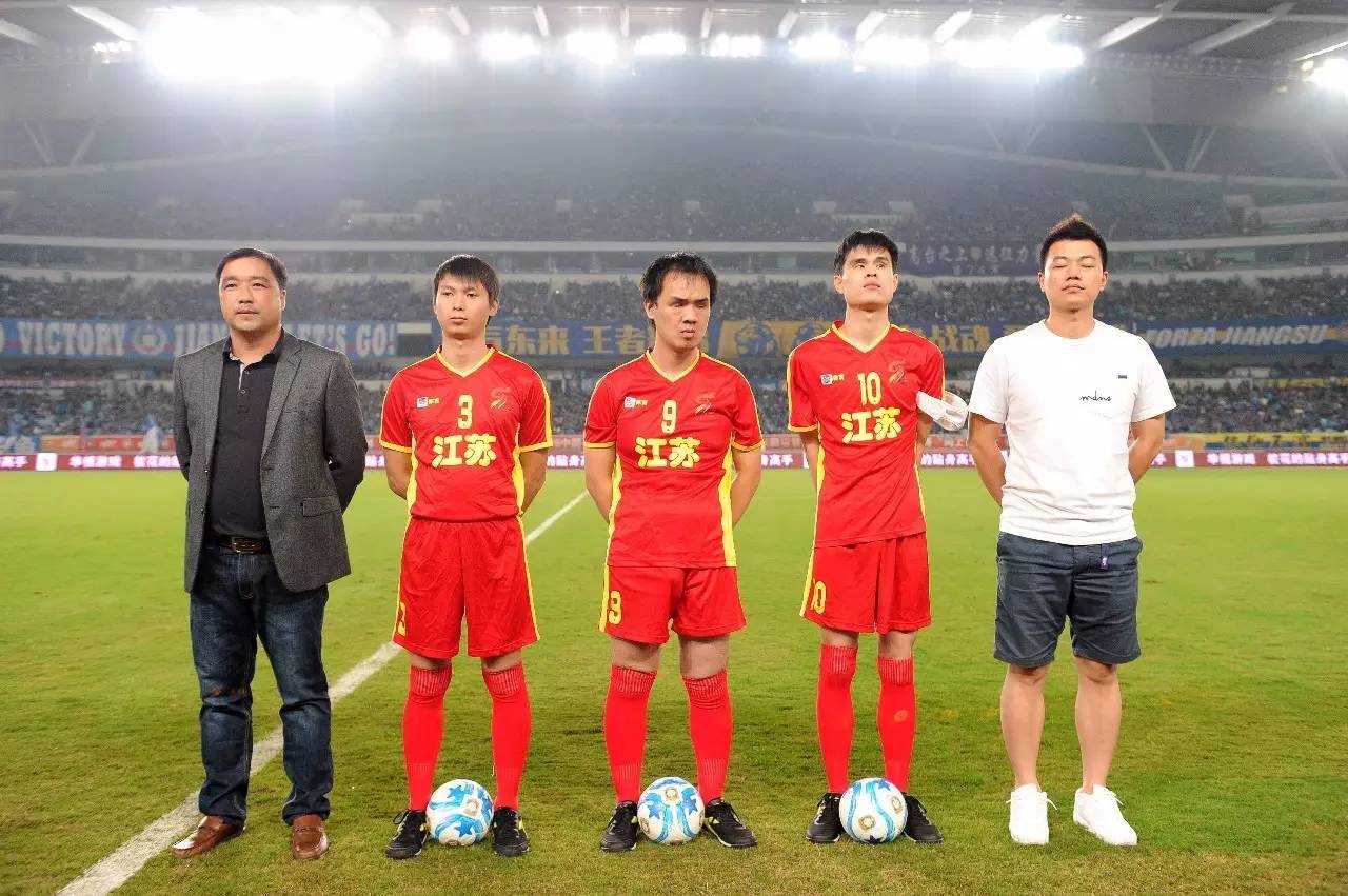 使他能直接 使他能直接