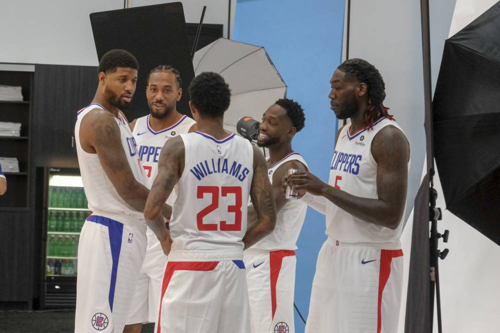 决定性领先 决定性领先