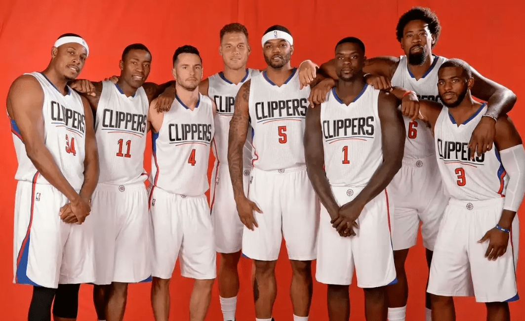 被持续撕开 被持续撕开